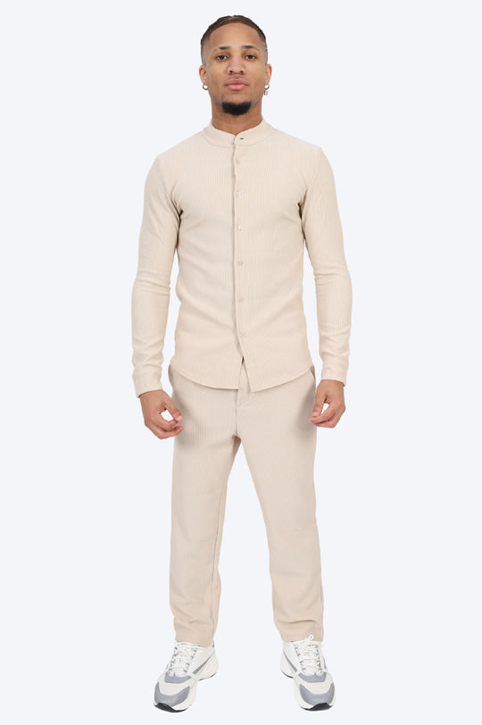 ENSEMBLE PLISSÉ CHEMISE COL MAO ET PANTALON - BEIGE