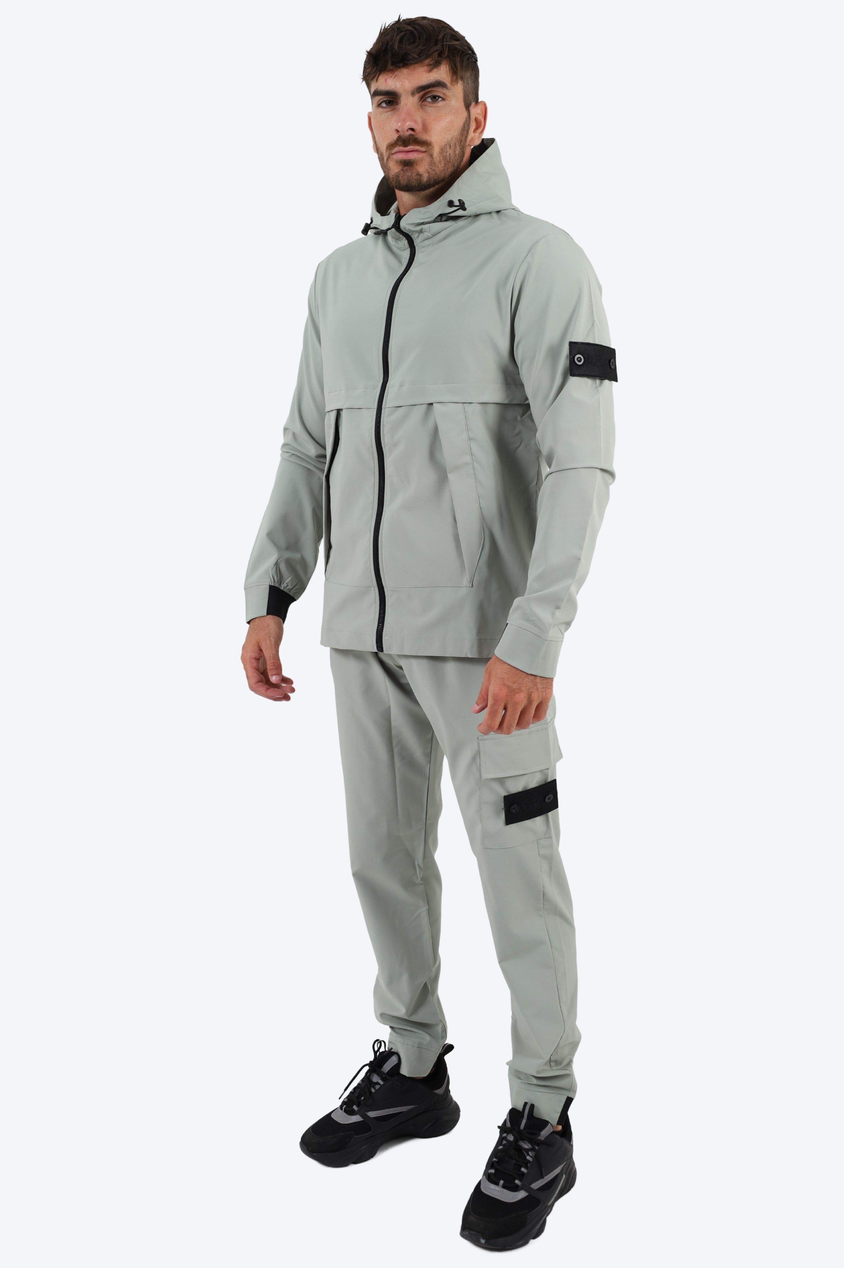 SURV TEMENT ALPHA VESTE ET PANTALON VERT KAKI Alpha