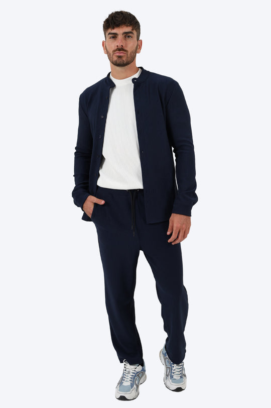 ENSEMBLE PLISSÉ CHEMISE COL MAO ET PANTALON - BLEU