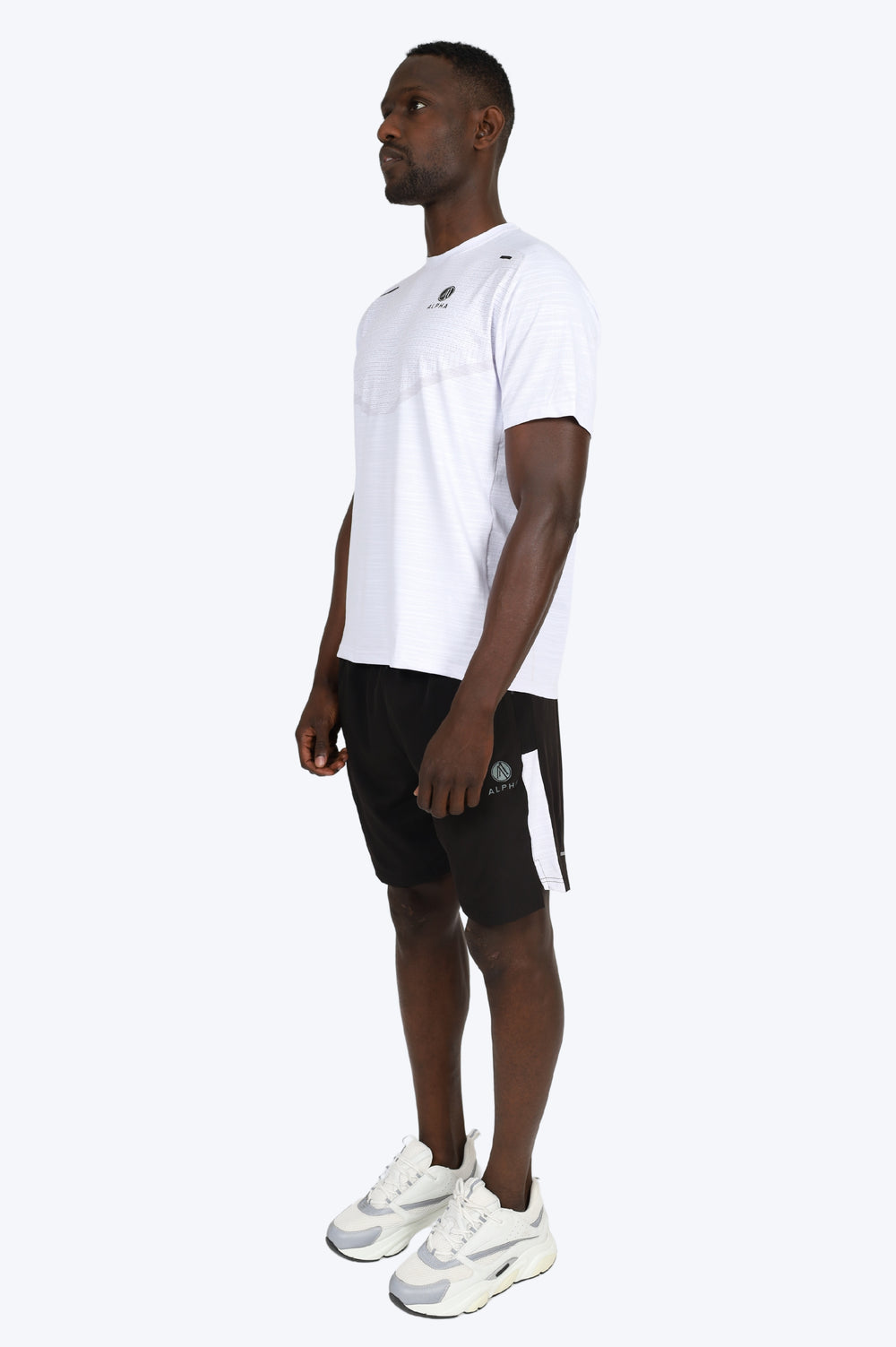 ENSEMBLE SHORT & T SHIRT ALPHA SPORT - BLANC/NOIR