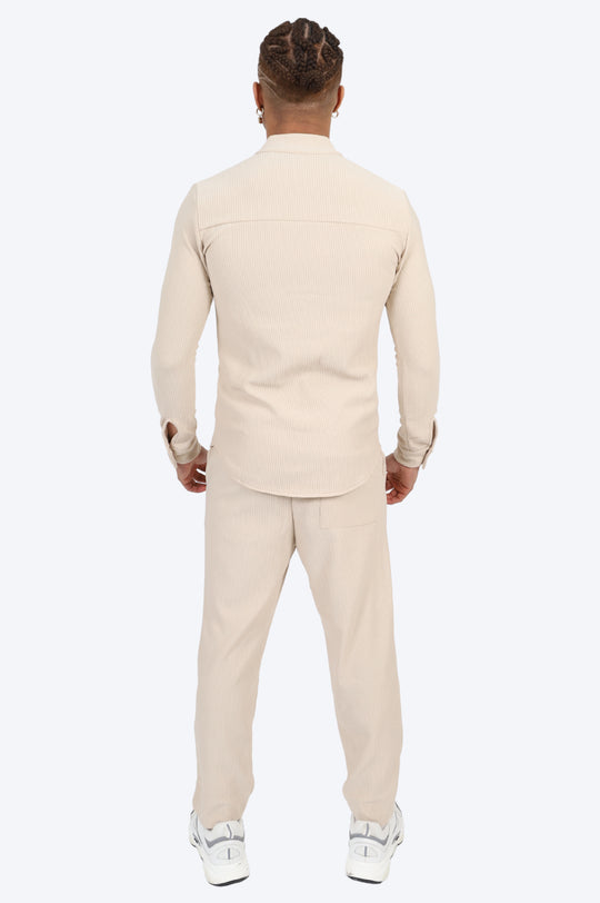 ENSEMBLE PLISSÉ CHEMISE COL MAO ET PANTALON - BEIGE