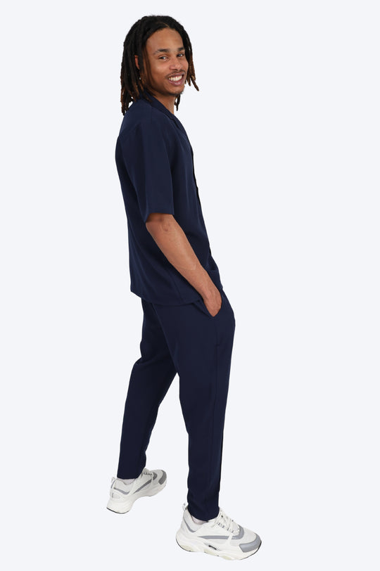 CHEMISE MANCHE COURTE ET PANTALON ASSORTI - BLEU MARINE