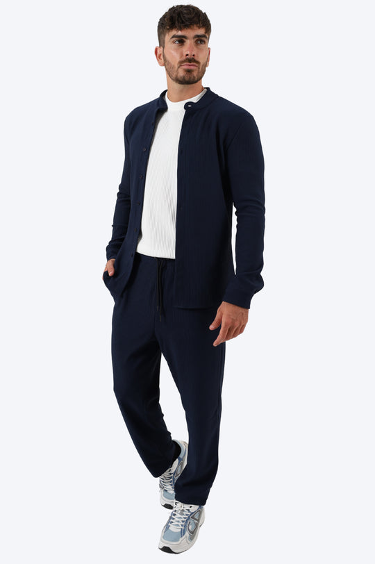 ENSEMBLE PLISSÉ CHEMISE COL MAO ET PANTALON - BLEU