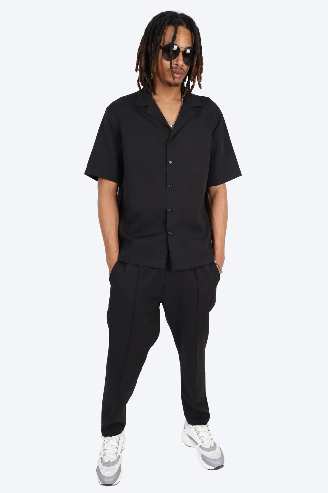 CHEMISE MANCHE COURTE ET PANTALON ASSORTI - NOIR