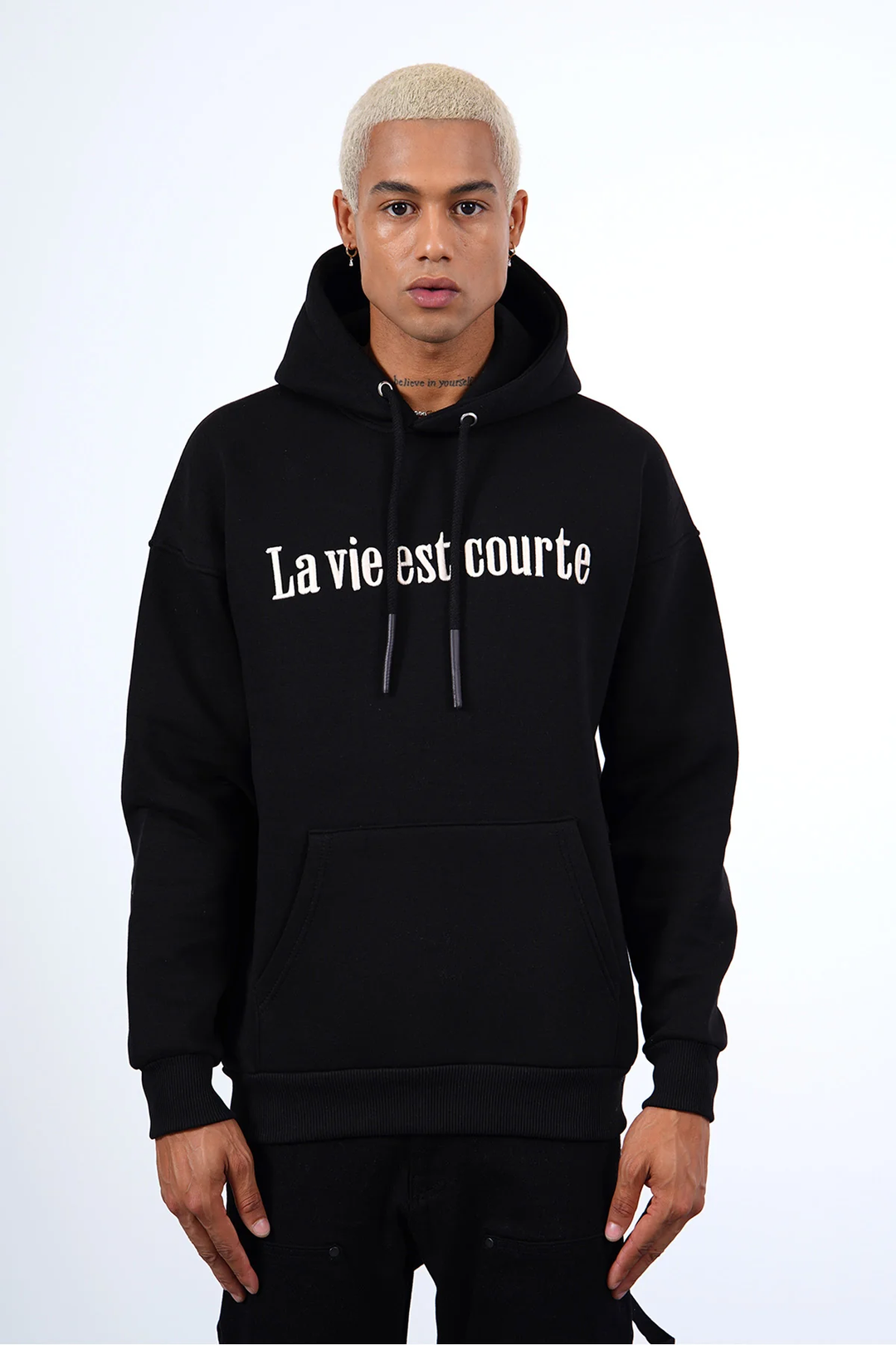 SWEAT LA VIE EST COURTE NOIR