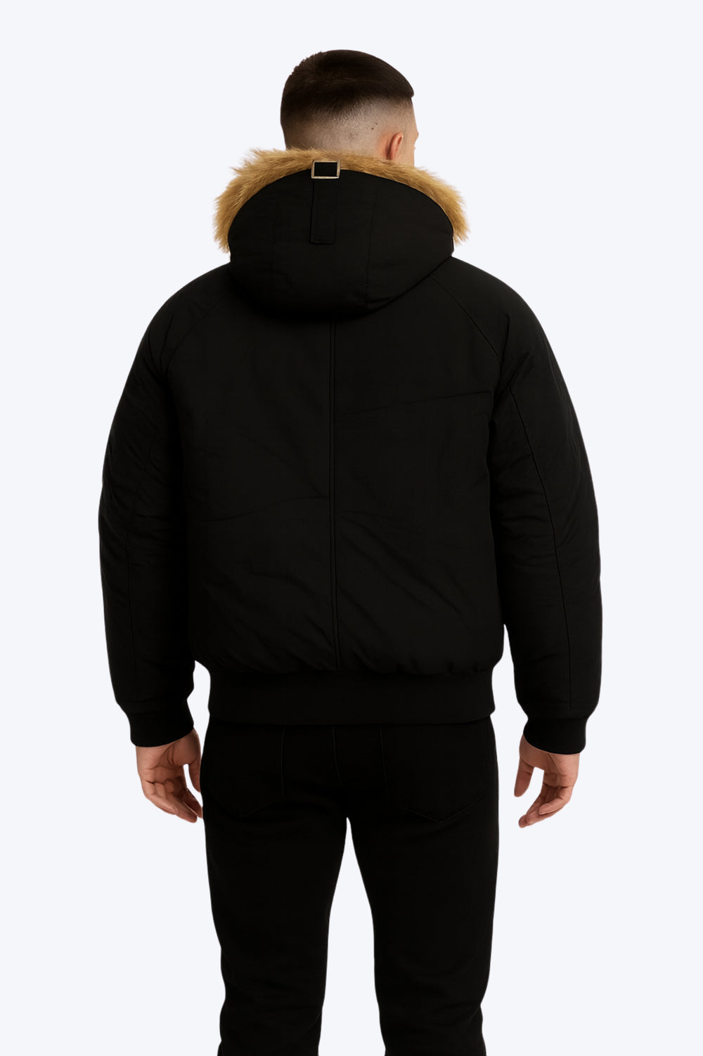 Doudoune Homme Hiver Noire à Capuche Fourrure