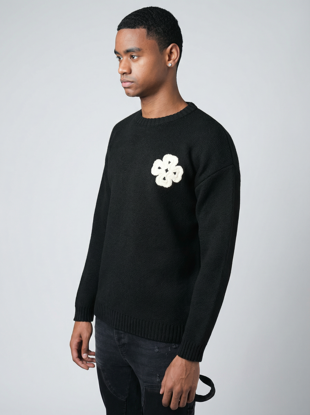 Pull Trèfle Tricot graphique brodé - NOIR