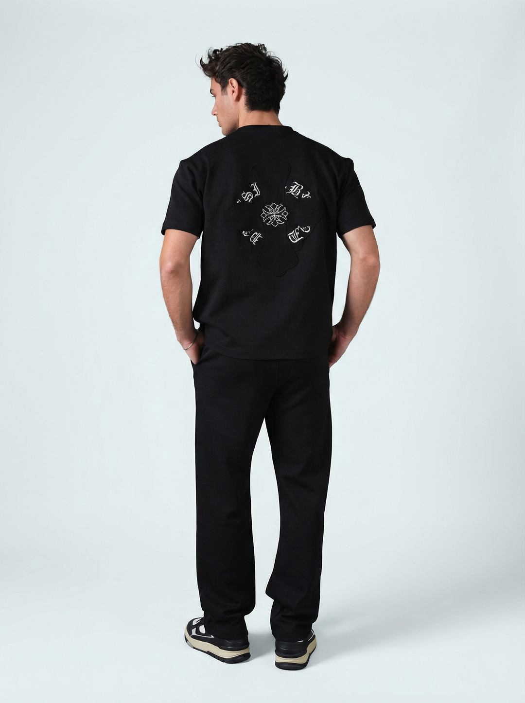 Ensemble Homme Premium T-Shirt et Pantalon avec Logo Brodé - Noir