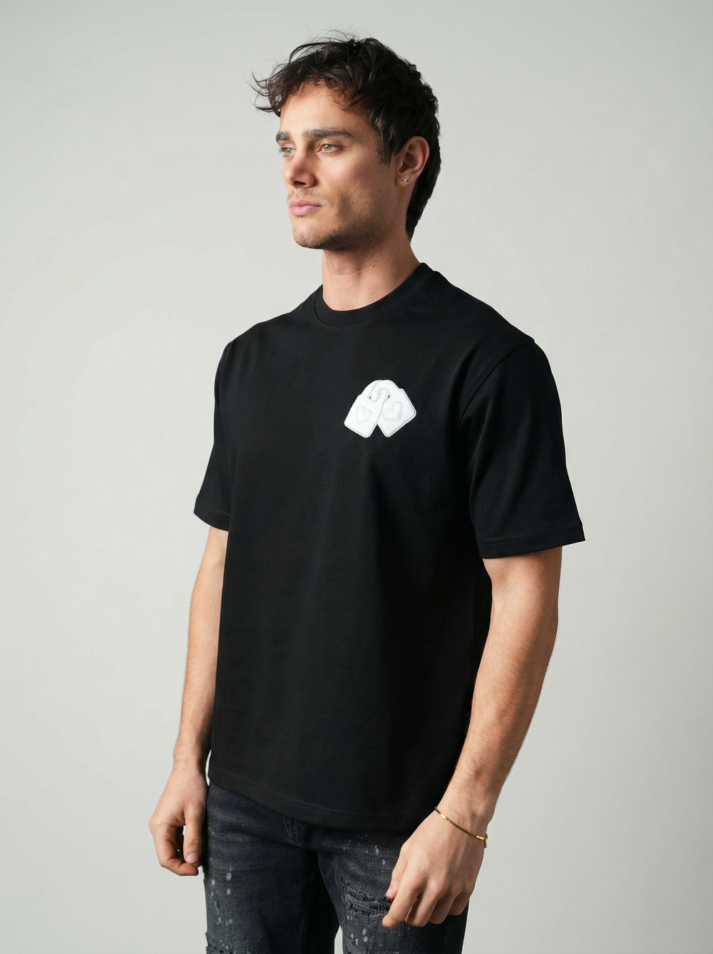 T-Shirt Homme Streetwear Patch Cœurs Brodés - Noir